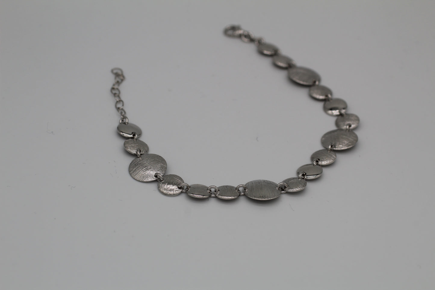 Bracelet with multiple circles