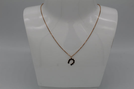 Necklace horseshoe with stones (black)